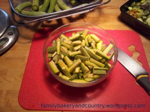 Tagliare gli zucchini a listarelle